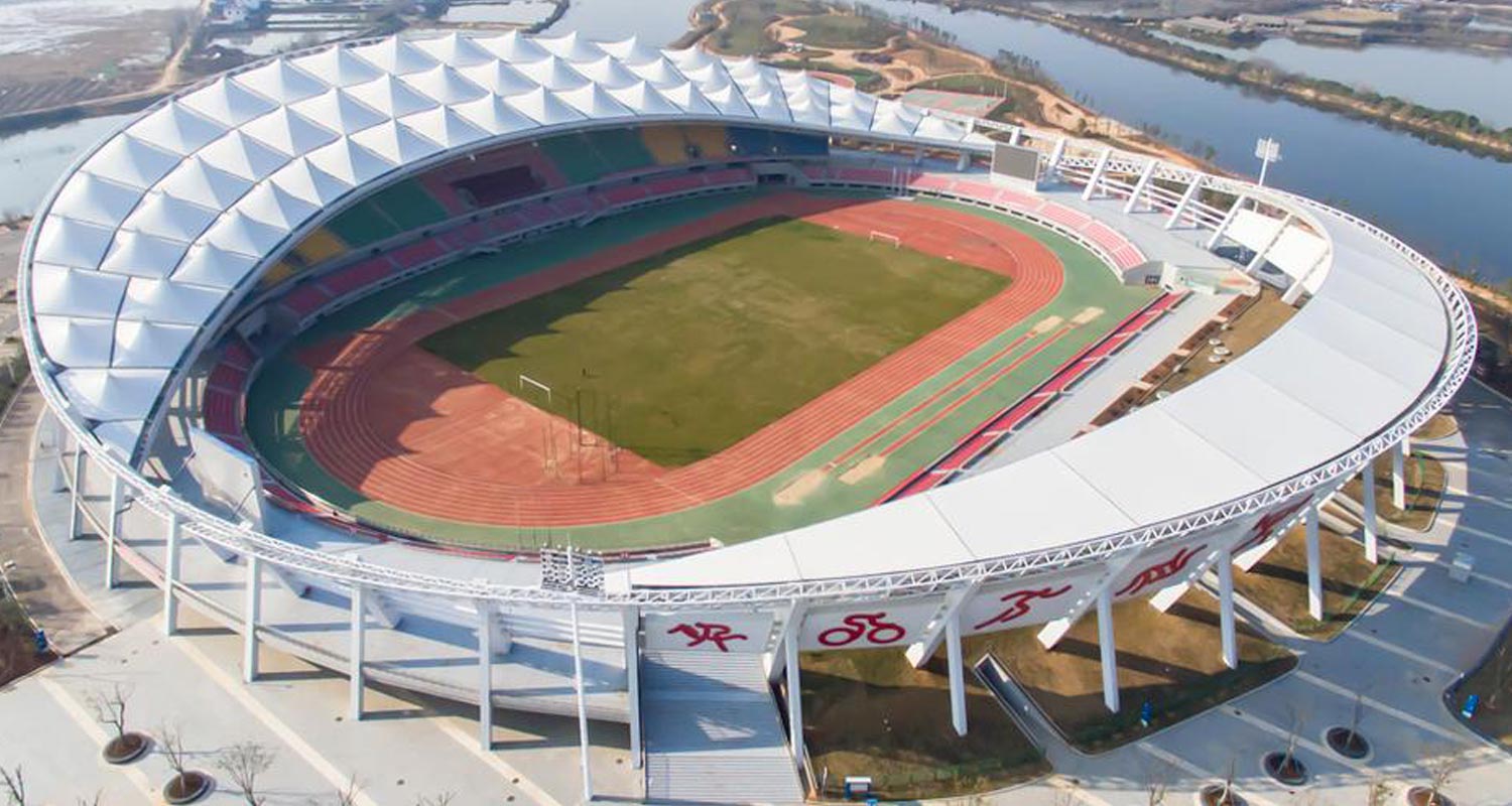 Тентовые крыши из ПТФЭ для коммерческих и общественных объектов