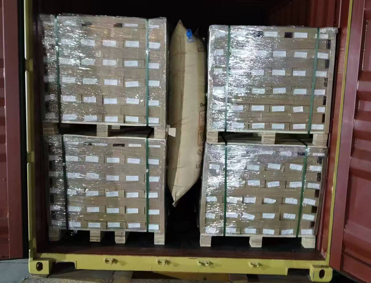 Укладка напольных покрытий Relle на поддоны